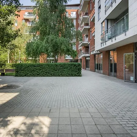 White Cascade Realty Apartment