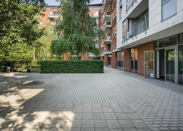 White Cascade Realty Apartament