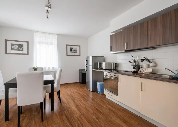 Apartament White Cascade Realty *