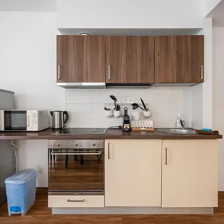 White Cascade Realty * Budapest