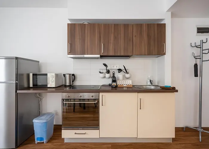 White Cascade Realty * Budapest